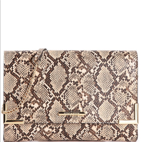 Steve Madden Handbags - Steve Madden Clutch